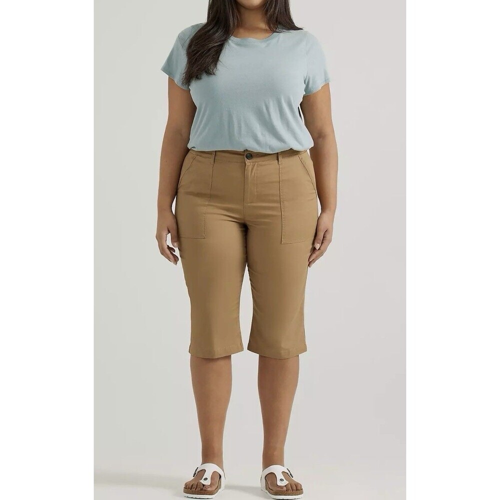 Lee Skimmer Capri Shorts Womens 18 Khaki Tan Ultra Lux Comfort Flex Mid Rise NEW - Picture 2 of 8